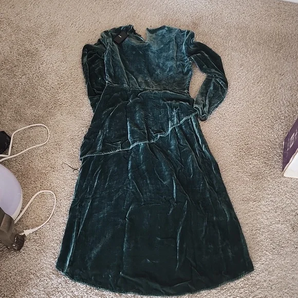 MAJE NWT green velvet structured detailed midi dress.MAJE SIZE 2 = EU 38  MED - www.rajagirimanappuram.com